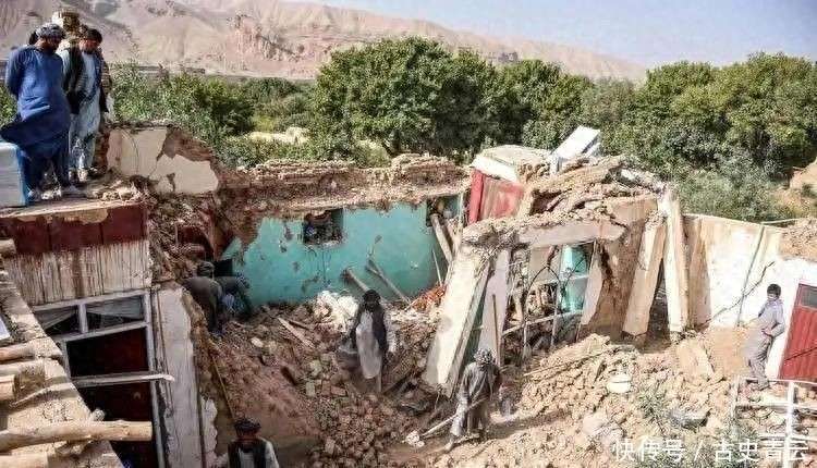 美国沉默印度送8斤茶还是中国靠谱新葡京援助见格局！阿富汗地震：(图2)